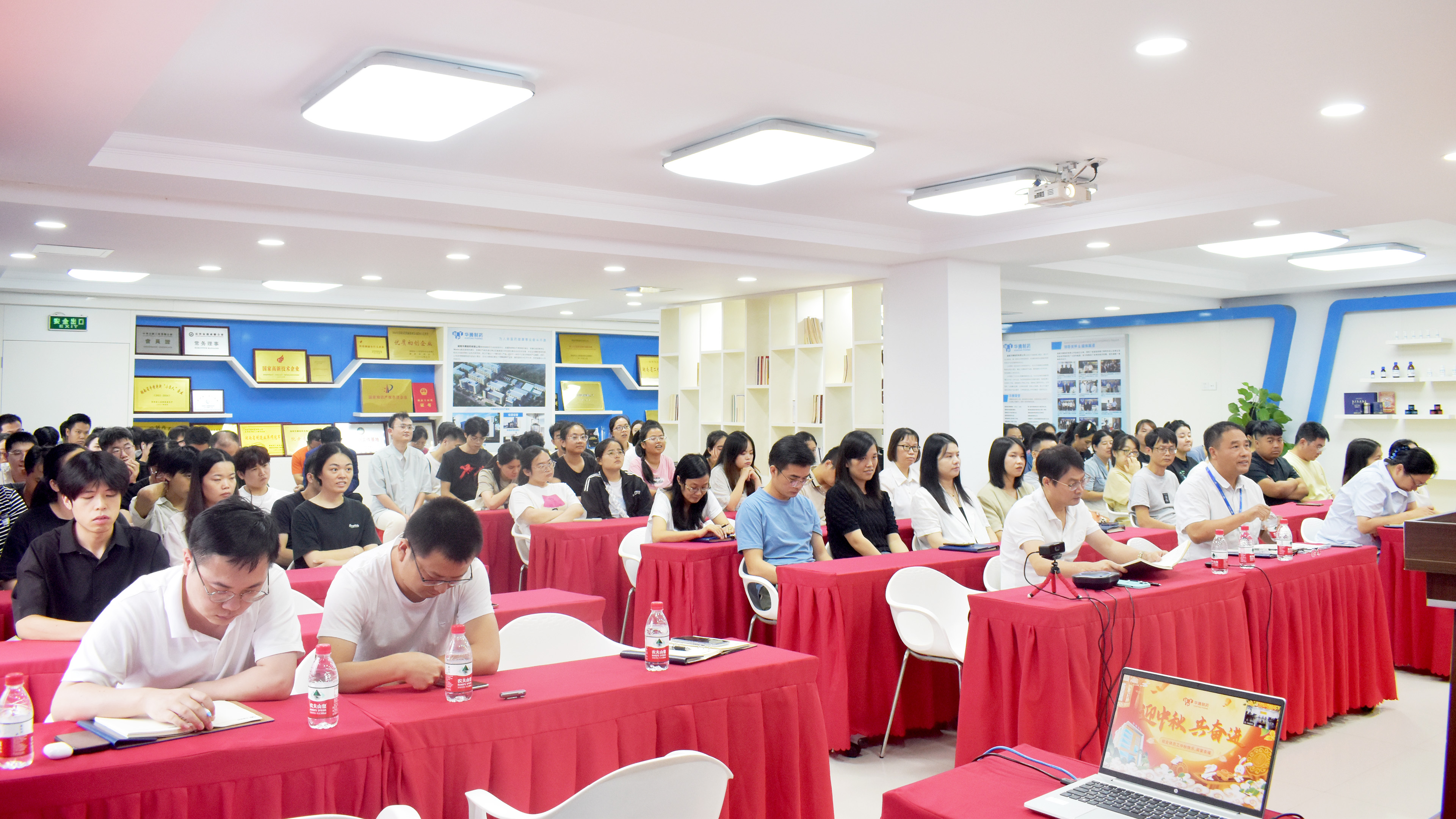 DSC_6500.jpg DSC_6500.jpg